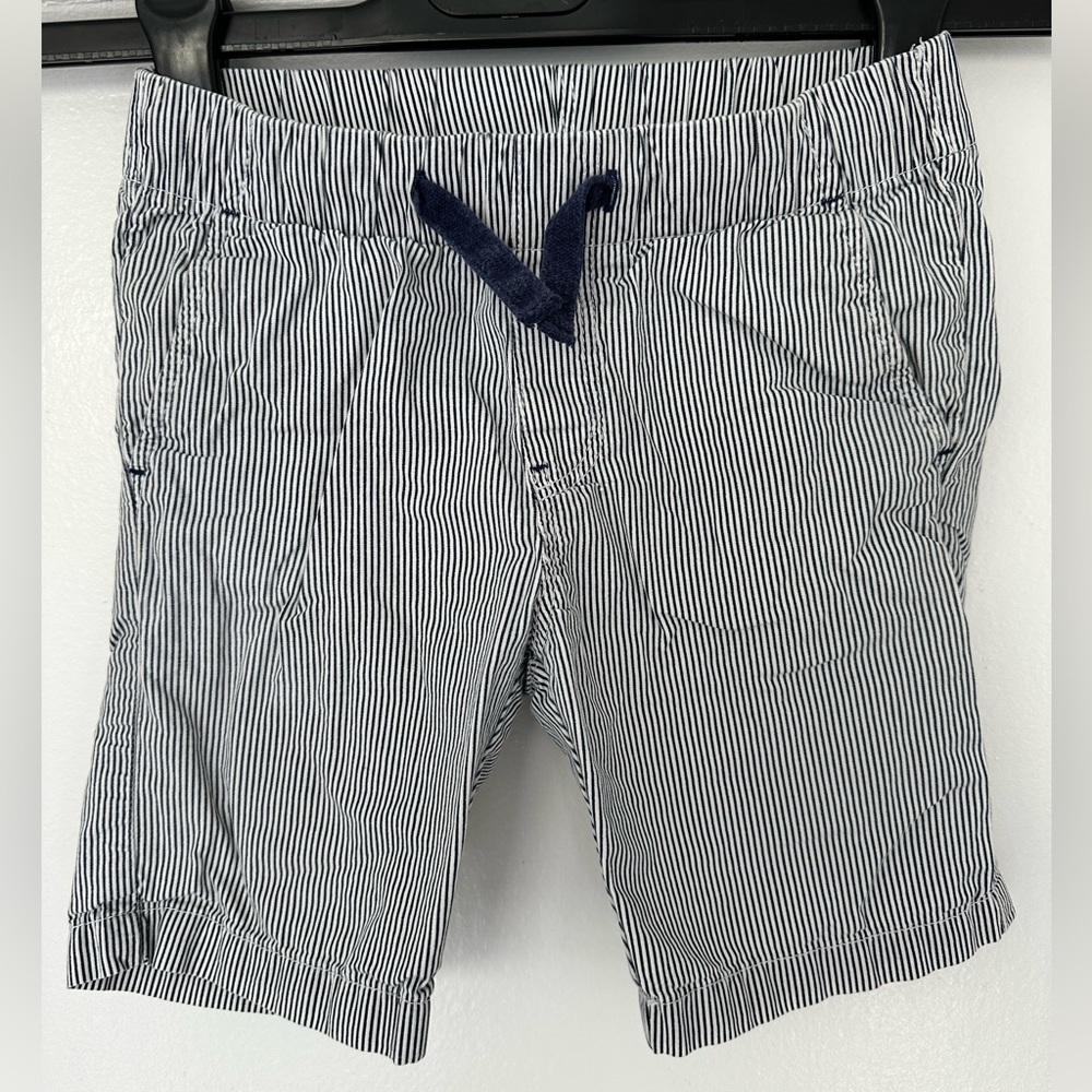 H&M boy striped short 3-4 yr